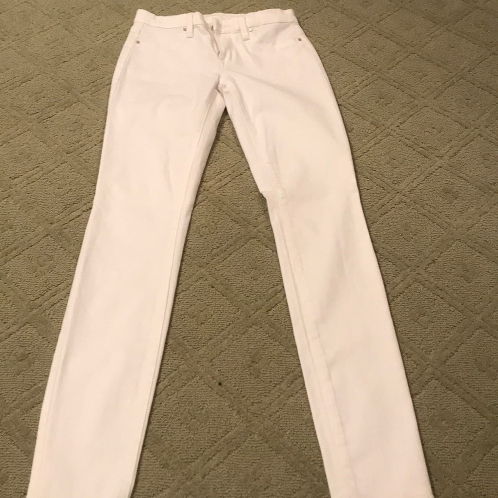 White blank jeans